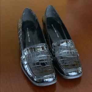 Bandolino Black Croc Print Loafer